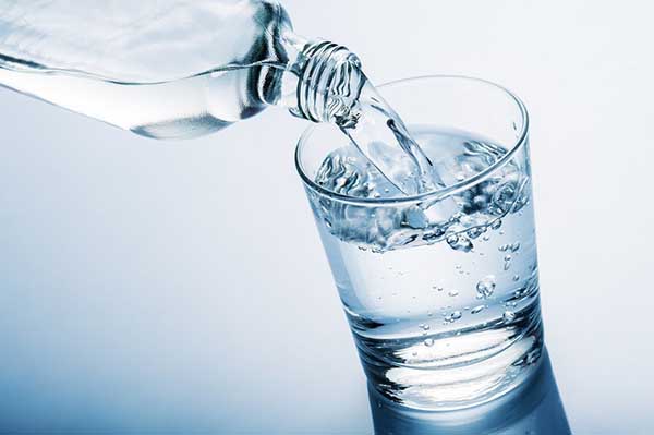 uống nước 1 ngày bao nhiêu là đủ