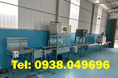 Dây chuyền chiết rót và đóng nắp bình 20 lít sử dụng cho nhiều loại bình và nắp bình